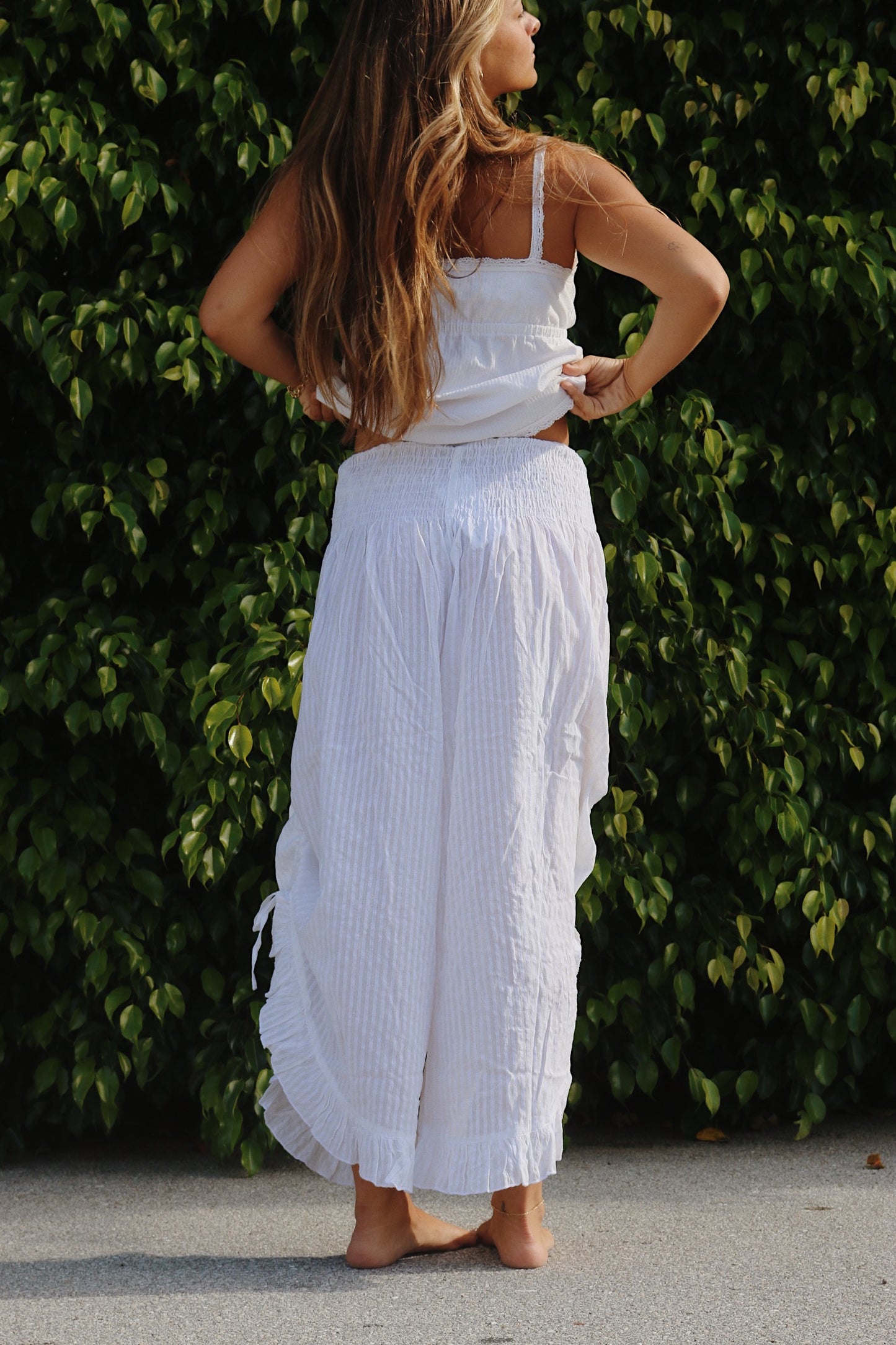 Livin' In Cotton - White