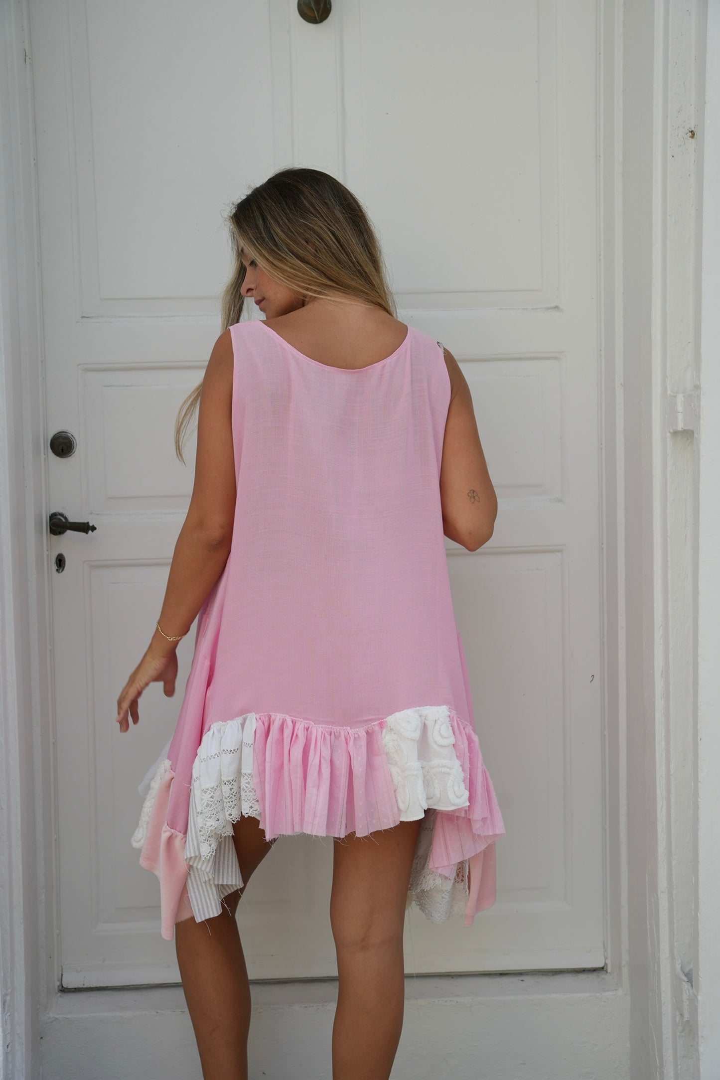 Bubblegum Enchanted Tank