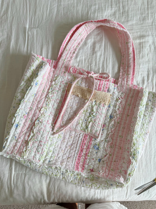 Meadow Bloom Tote